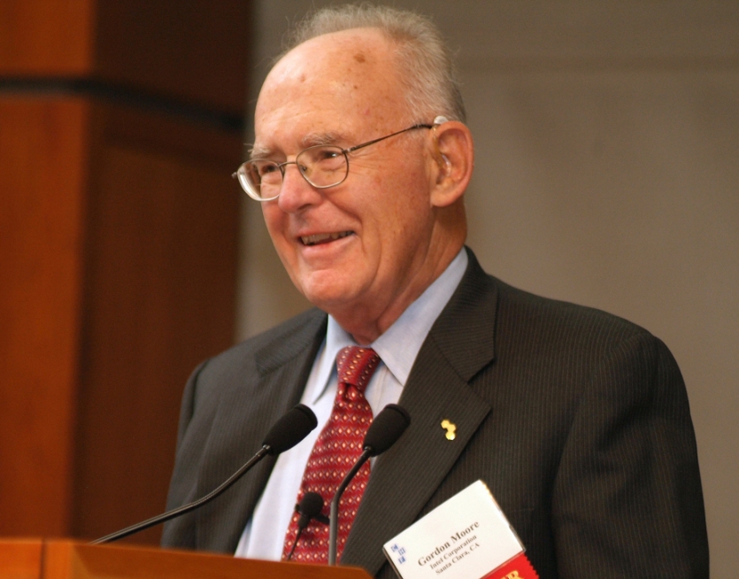 2005 photo of Gordon Moore